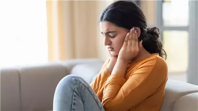 ما علاقة كراهية صوت المضغ بالإصابة بالاكتئاب؟ 