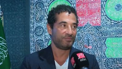 عمرو سعد عن أدائه مناسك الحج: أول مرة هيتقالي يا حاج والروحانيات عندي في السماء