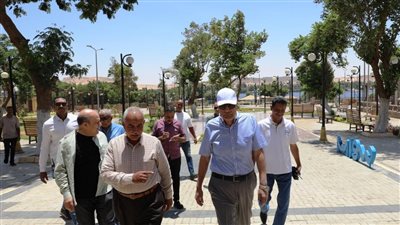 محافظ أسوان يتفقد الحدائق والمتنزهات استعدادًا لاستقبال المواطنين خلال عيد الأضحى