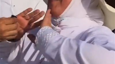 إحداهن انتظرت 14 عامًا.. لقطات مؤثرة لسيدات خلال أداء مناسك الحج