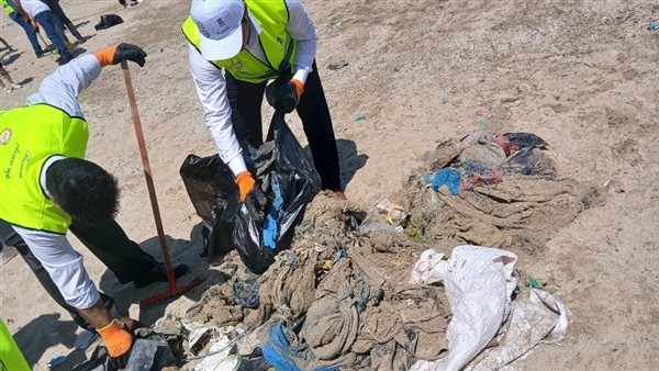 حملة تنظيف الشواطئ