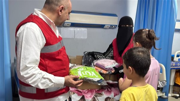 الهلال الأحمر يدعم