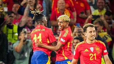 إسبانيا تفوز على فرنسا وتتأهل لمواجهة البرتغال في نهائي دوري الأمم الأوروبية