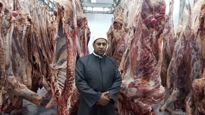 وفاء بحق المضحين.. الأوقاف تواصل ذبح صكوك الأضاحي لليوم الثالث على التوالي | صور 