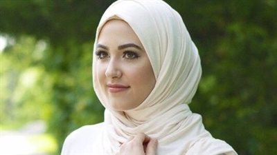 لفات طرح محترمة وجديدة.. حركات بسيطة هتغير طلتك 