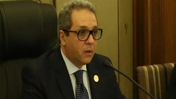 أحمد حلمي الشريف