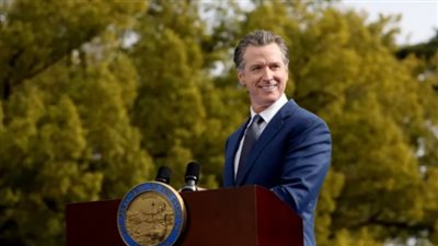 خيال مضطرب لرئيس ديكتاتوري.. حاكم ولاية كاليفورنيا يندد بقرار ترامب نشر قوات المارينز 