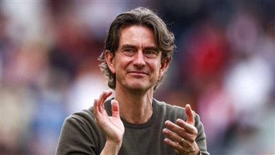  بعد إقالة بوستيكوجلو.. توتنهام يتفق مع مدرب برينتفورد لقيادة الفريق