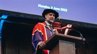 جوارديولا يحوز الدرجة الفخرية من جامعة مانشستر لإسهاماته مع السماوي على مدار 9 سنوات