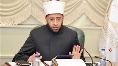 وزير الأوقاف يشيد بالمرأة المصرية وتصدرها الصفوف للدفاع عن وطنها وممارسة حقها الدستوري 