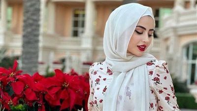 كيفية لف الحجاب بطريقة سهلة بالصور.. اعتمديها للمصايف والرحلات