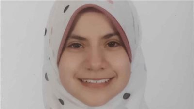 والدة الثالثة مكرر على الإعدادية الأزهرية بالقاهرة: اجتهدت وربنا كلل تعبها بالنجاح والتفوق