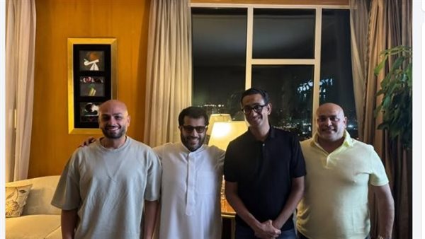 الفيل الأزرق 3