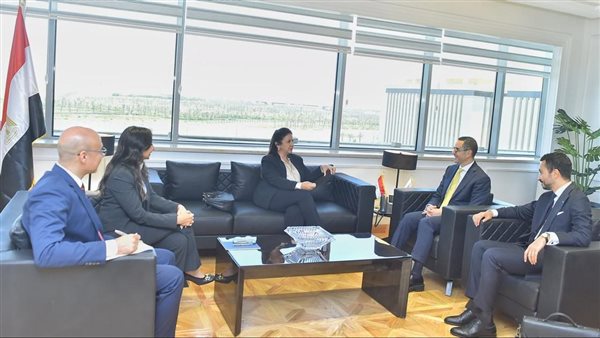 خلال اللقاء