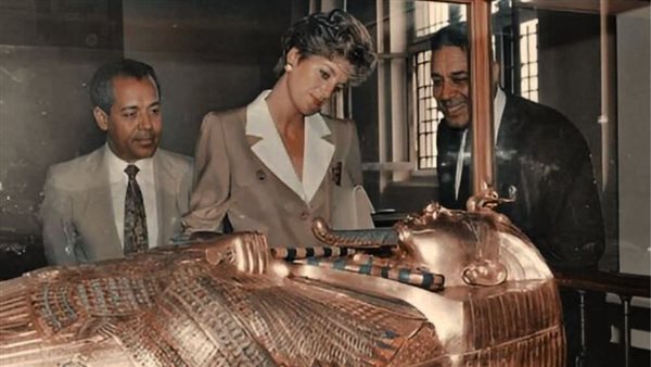 توت عنخ آمون 