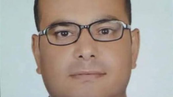  الدكتور إسماعيل