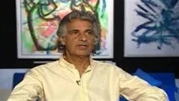  الفنان حسين العزبي