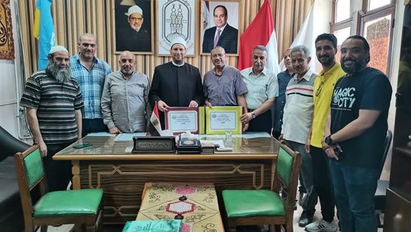  الدكتور عبد العزيز