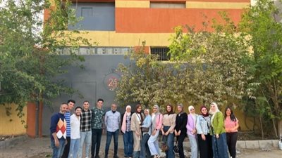 طلاب إعلام المنوفية يناقشون قضية النفايات الإلكترونية في مشروع تخرج توعوي بيئي