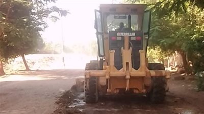 محافظ أسيوط: تمهيد وتسوية الطرق غير المرصوفة بقرى مركز ديروط لتحسين جودة الخدمات المقدمة للمواطنين