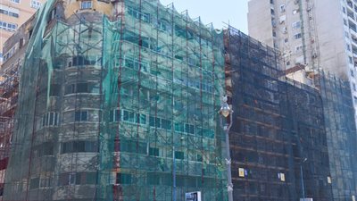 وزير الإسكان ومحافظ الإسكندرية يتفقدان مشروع ترميم واجهات عقارات الكورنيش