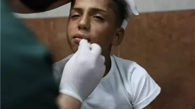 عذبه عمه بوحشية.. السلطات السورية تسلم الطفل الذي أثار تعاطف السوريين لأقاربه