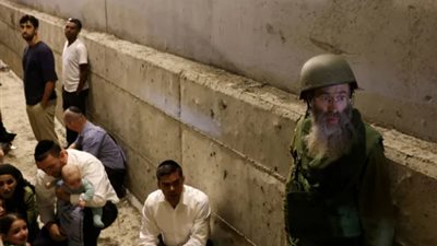 إعلام عبرى: الجيش الإسرائيلي يطالب المواطنين بالبقاء في الملاجئ حتى إشعار آخر