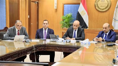 وزير التعليم يوجه بمراجعة الكاميرات داخل لجان الثانوية العامة قبل الامتحان وبعده