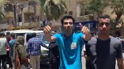 فرحة عارمة بين طلاب الأقصر في أول أيام الثانوية العامة لسهولة الامتحانات