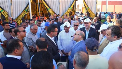 وزير الإسكان يتفقد محطة معالجة الصرف الصحي بقرية قمسيون في كفر الشيخ
