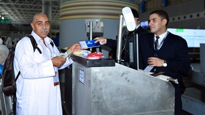 غدًا.. مصر للطيران تُسيّر 21 رحلة جوية لعودة حجاج بيت الله الحرام