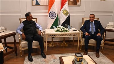 محافظ جنوب سيناء يبحث مع السفير الهندي تعزيز التعاون السياحي وتنظيم فعاليات مشتركة بشرم الشيخ وسانت كاترين