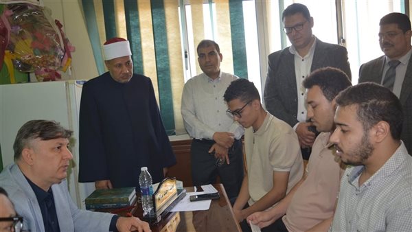  نائب رئيس جامعة