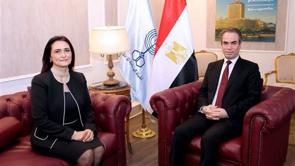 أحمد المسلماني ودينا