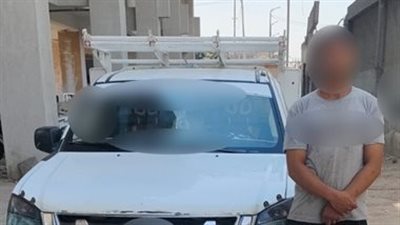 وضع إشارة عالية الإضاءة.. القبض على سائق سيارة لتعريضه حياة المواطنين للخطر بالجيزة