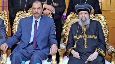 محافظ سوهاج يهنئ الأنبا ويصا بمناسبة اليوبيل الذهبي لسيامته أسقفًا لإيبارشية البلينا وبرديس وأولاد طوق شرق