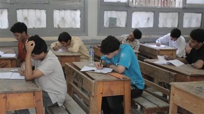 اليوم.. طلاب الثانوية الأزهرية يؤدون امتحان الفقه داخل 8 لجان بجنوب سيناء