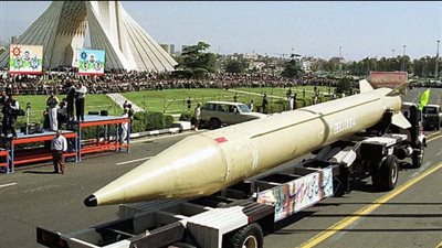 وكالة الأنباء الإيرانية: بدء موجة من الهجمات الصاروخية على إسرائيل