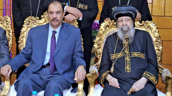 محافظ سوهاج والأنبا