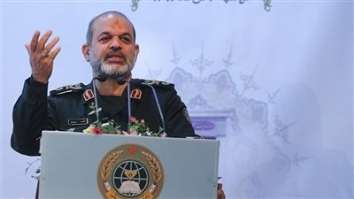 قيادي بالحرس الثوري الإيراني: مستعدون لحرب طويلة وشاملة.. والمفاجآت قادمة