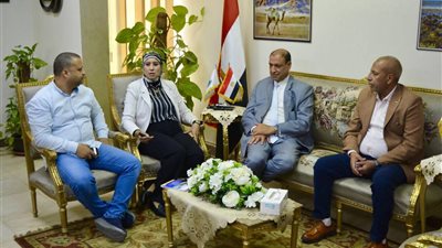 الإسكان والإدارة المركزية للمناطق الحرة تبحثان سبل تعزيز التعاون وتطوير البنية التحتية