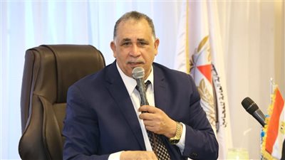 نقيب المحامين يترأس جلسة حلف اليمين القانونية للأعضاء الجدد بنقابتي محامي جنوب وشمال البحيرة 