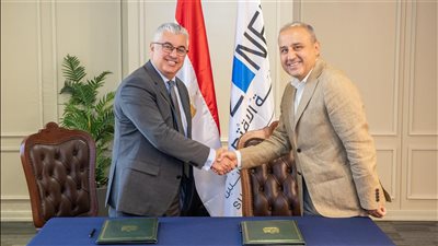 باستثمارات 20 مليون دولار.. أورسا التركية توقع عقدًا لإنشاء مشروع للمنسوجات الصناعية بالقنطرة غرب