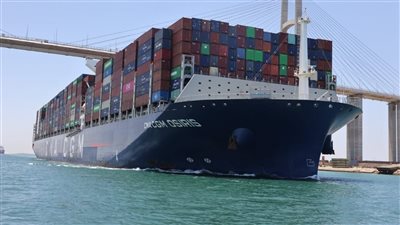 قادمة من باب المندب.. قناة السويس: عبور أول سفينة حاويات كبيرة منذ مارس 2024