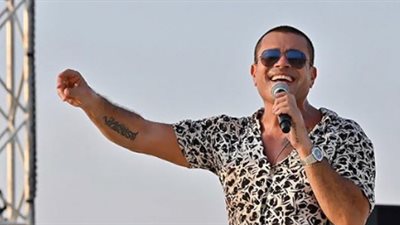 “سينرجي” تهنئ عمرو دياب في عيد ميلاده الـ59 (فيديو)