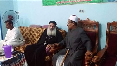 مرشح أزهري لـ”النواب” يزور كنيسة أبو فام الجندي بالمراشدة في قنا