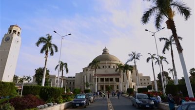 مجلس جامعة القاهرة يوافق على لائحة كلية الإعلام.. و9 برامج جديدة