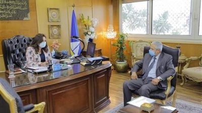 “الزراعة” تبحث مشاكل الصيادين وتنمية الثروة السمكية بدمياط