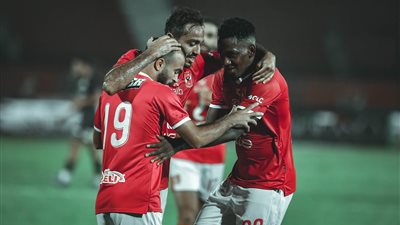 شوبير يكشف تشكيل الأهلي أمام الوداد في نصف نهائي دوري الأبطال