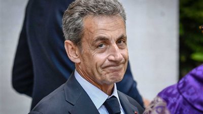 فرنسا توجه تهمة “تشكيل عصابة إجرامية” إلى الرئيس السابق نيكولا ساركوزي